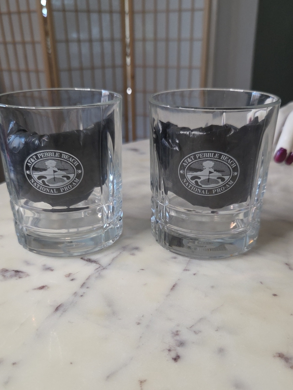 Pebble Beach Cryst On The Rocjs Glasses Set of 2